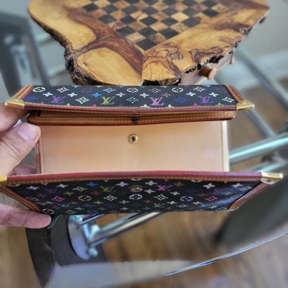 Louis Vuitton Monogram Takashi Murakami Black Multicolor International Wallet - Picture 9 of 11